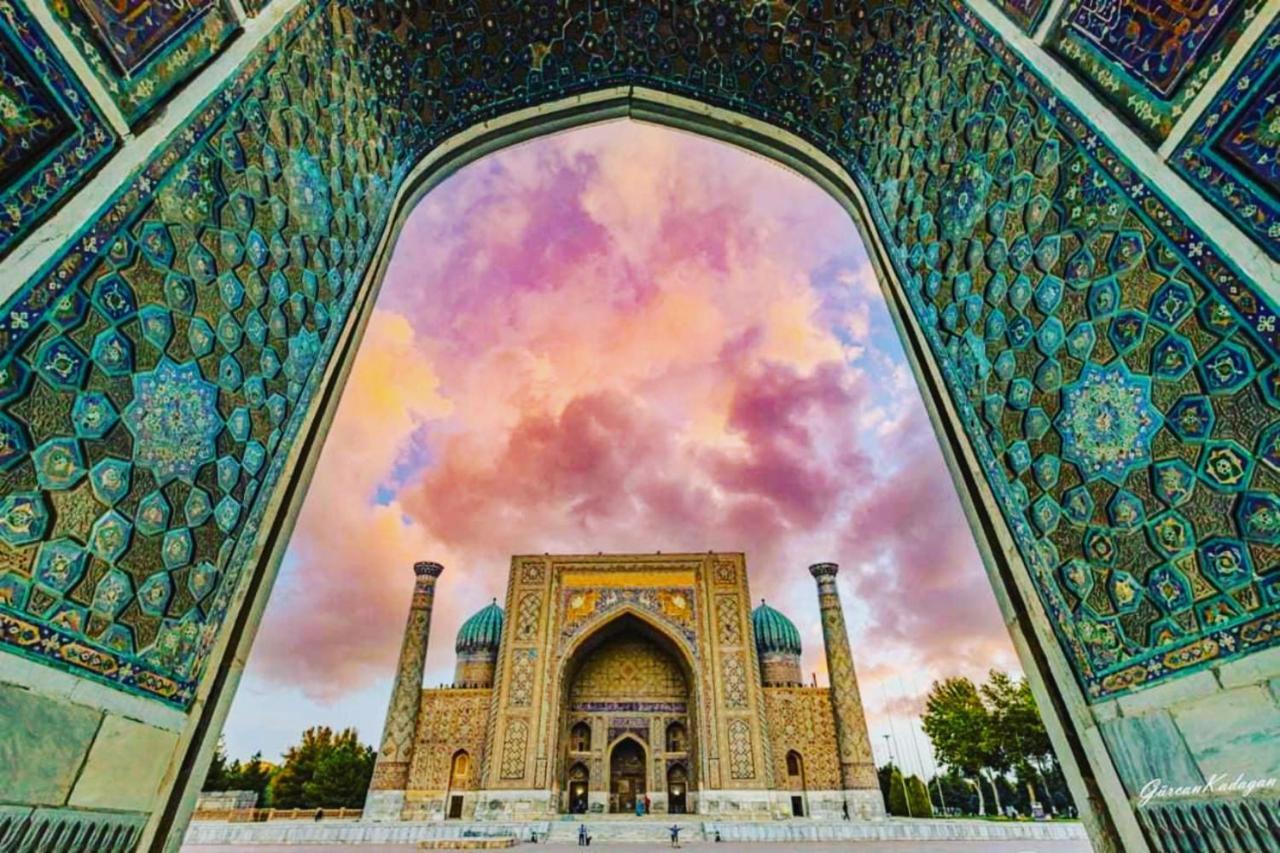 Samarkand Travel Hotel エクステリア 写真